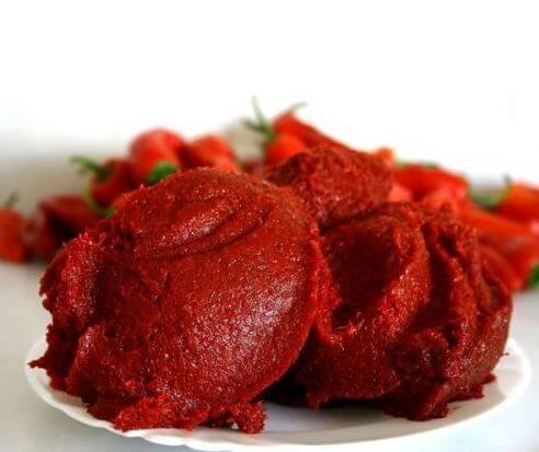 Doğal biber salçası